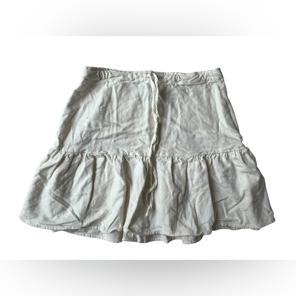 BRANDY MELVILLE WHITE TIERED SKATER SKIRT